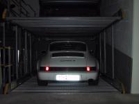 Porsche 911 Typ 964 Carrera 4 - unten in der Garage (Flörsheim)